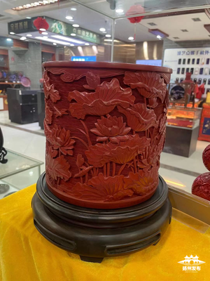 精美绝伦！扬州漆器厂四件漆器精品亮相全国工艺美术漆器精品展